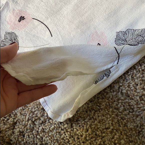 Short sleeved work blouse - Picture 4 of 5